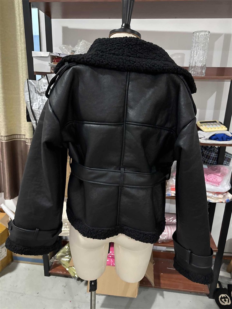 PU Leather Fur Black Women Jac - Formal Winter Wear Women Jacket 评论和价格