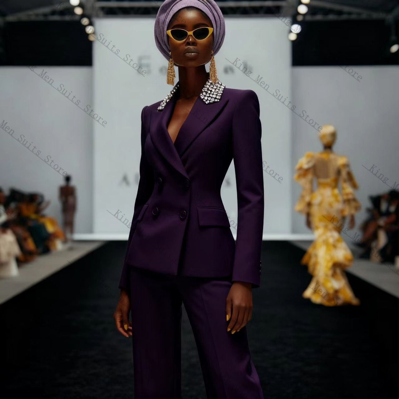 Luxury Crystals Women Suit Set - Women'S Formal Wear For Wedding Guest 评论和价格