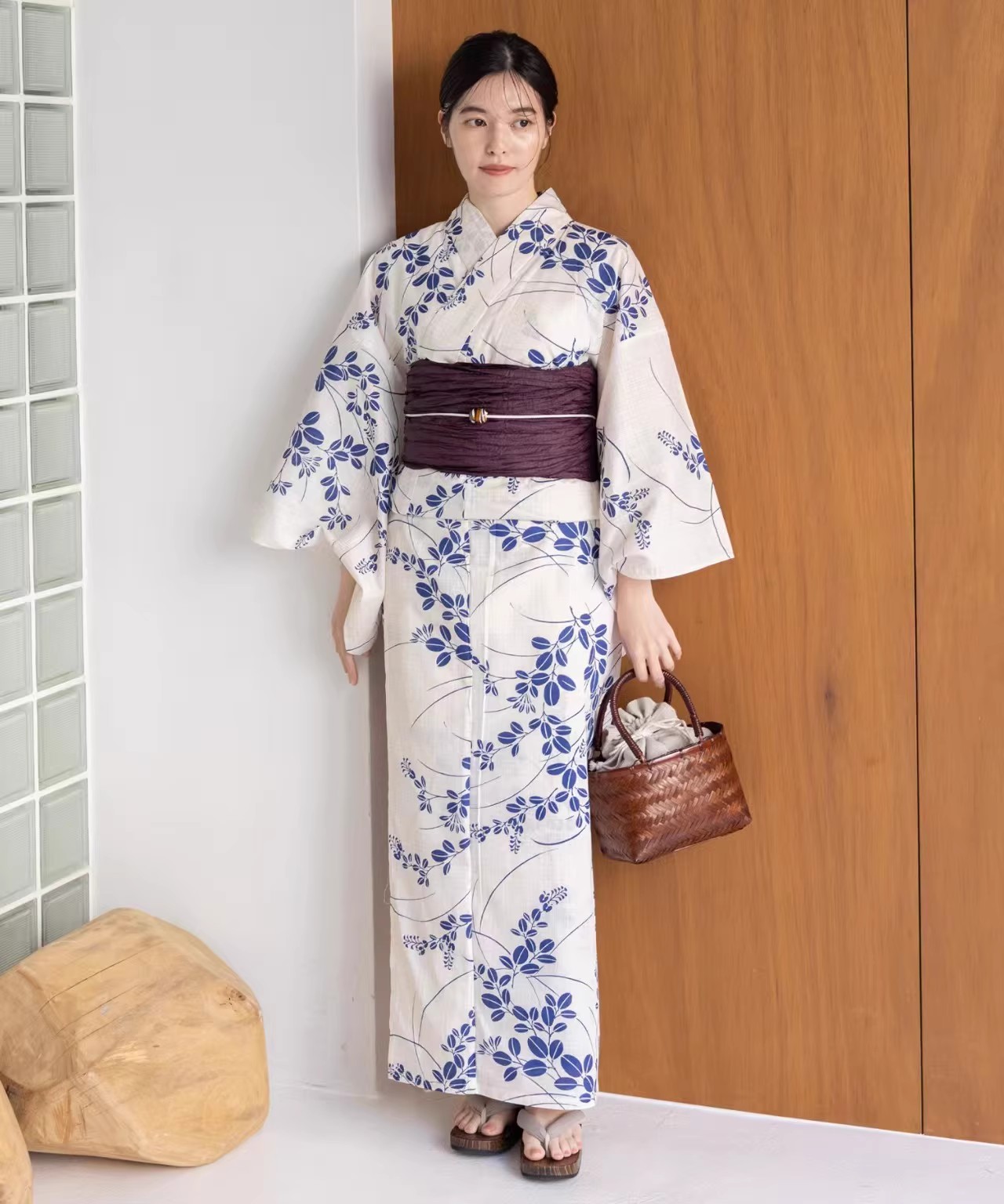 Japanese Kimono / Yukata for W - Women Formal Wear Photoshoot 评论和价格